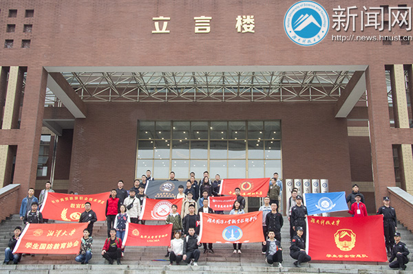 軍事愛(ài)好者交流論壇，探討軍事知識(shí)，共享軍事文化樂(lè)趣，軍事愛(ài)好者交流論壇，探討軍事知識(shí)，共享軍事文化樂(lè)趣天地